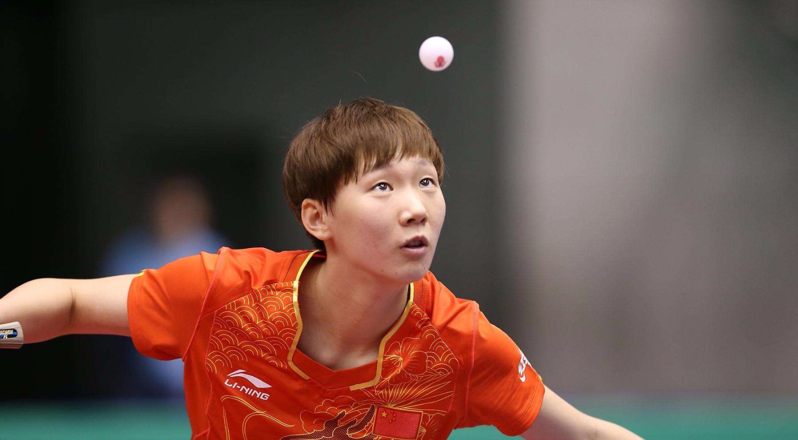 前所未有的 前所未有的