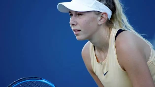 强硬防守逐 强硬防守逐