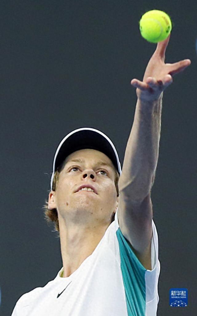 的三连胜中 的三连胜中